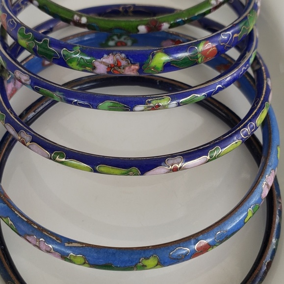 Cloisonne painted bangle bracelets - Picture 2 of 3